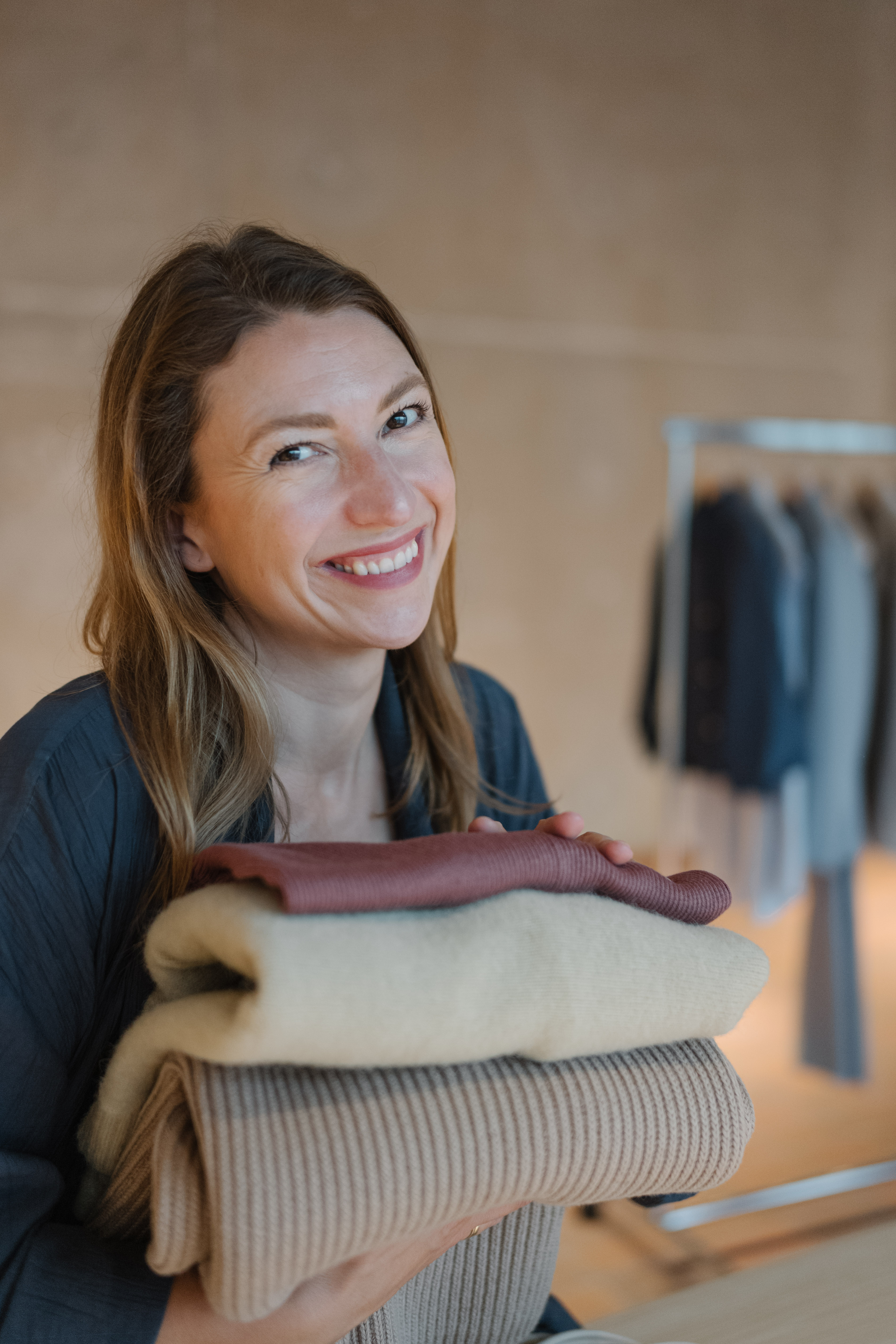 Stilcoaching Ordnungscoaching für den Kleiderschrank - Lotte Lehmann -Ordnung mit Stil